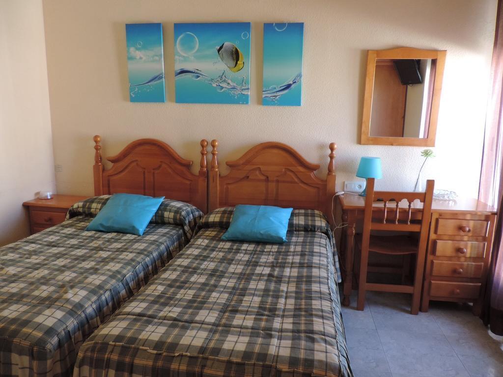 Hostal Sali Pelabravo Camera foto